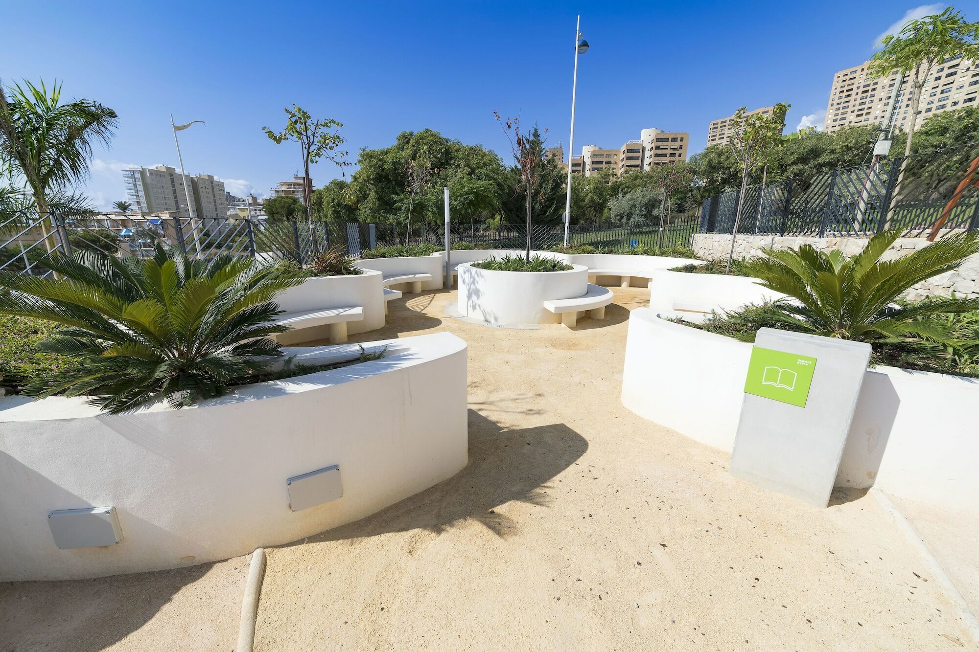 Sunset Drive Benidorm By Mar Holidays المظهر الخارجي الصورة