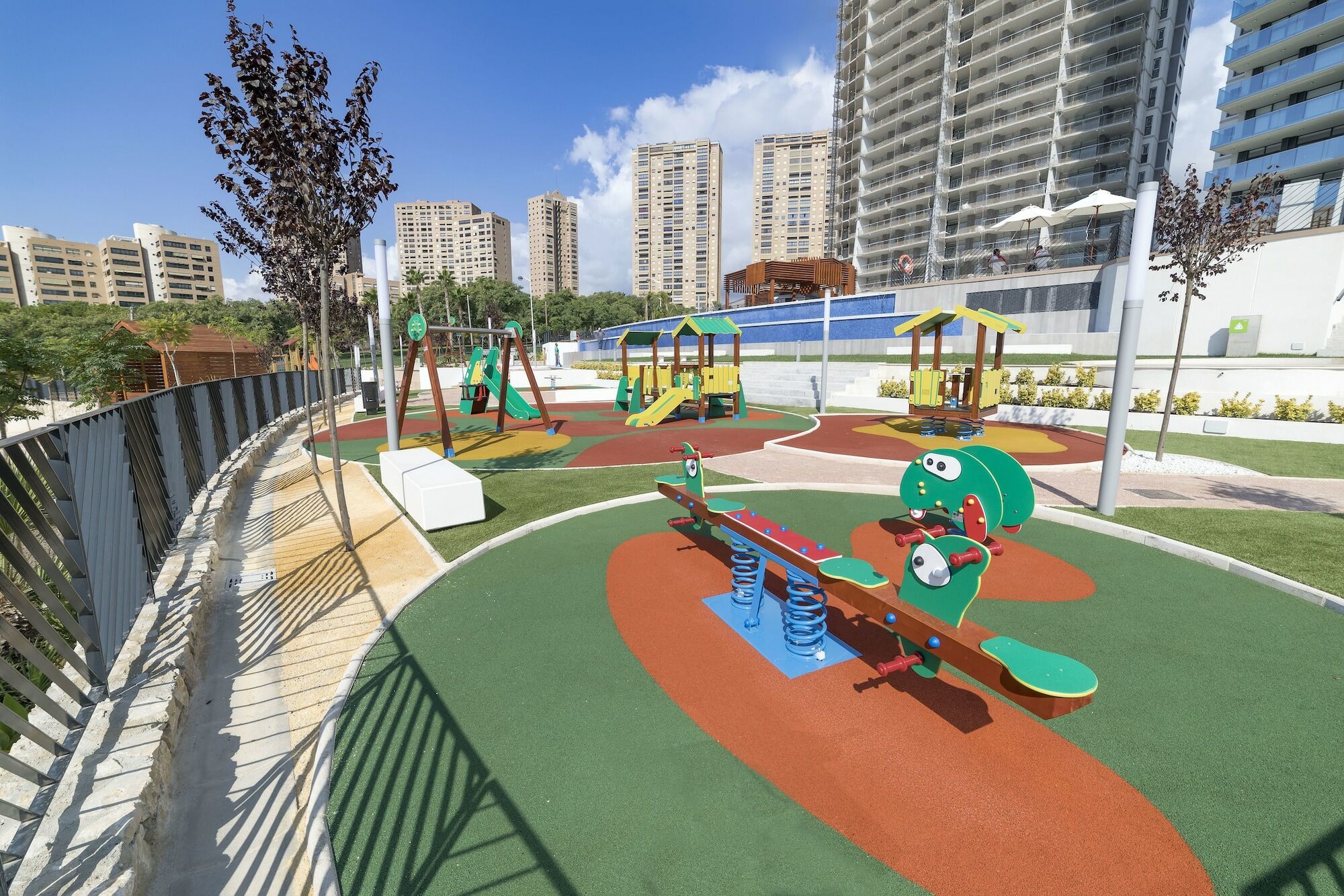 Sunset Drive Benidorm By Mar Holidays المظهر الخارجي الصورة